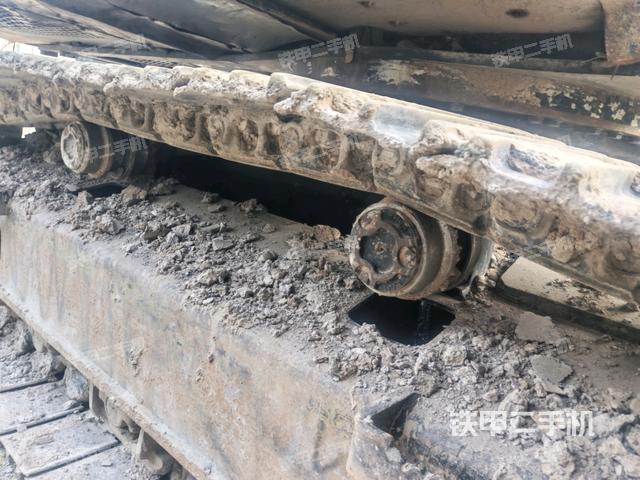 右導(dǎo)向輪（行走機(jī)構(gòu)）