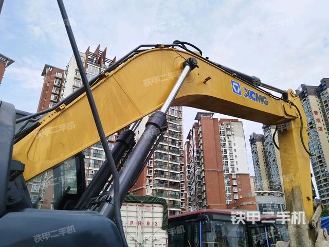 大臂整體?右側(cè)(工作和回轉(zhuǎn)裝置) 大臂整體?右側(cè)(工作和回轉(zhuǎn)裝置)