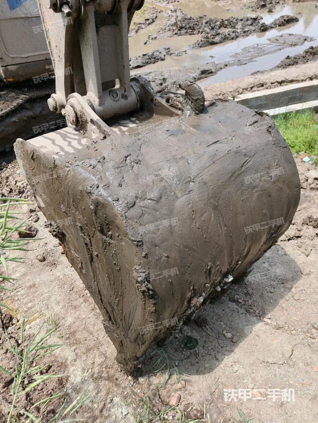 小臂整體左后（工作和回轉(zhuǎn)裝置）