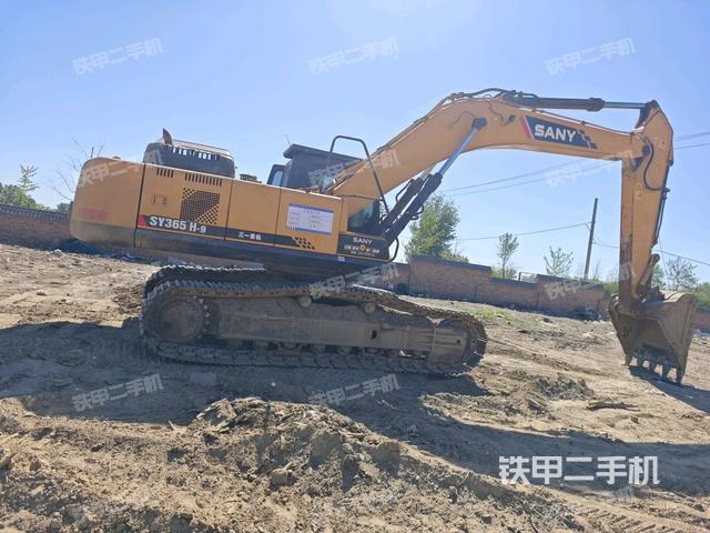 整機(jī)右后45°(整機(jī)外觀) 整機(jī)右后45°(整機(jī)外觀)