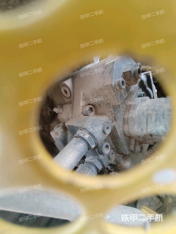 液壓泵室(大件艙室) 液壓泵室(大件艙室)