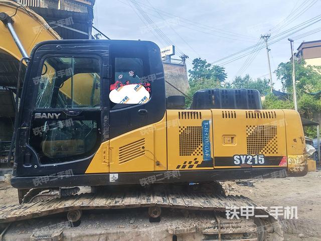 后窗玻璃角標(biāo)（駕駛室部分）