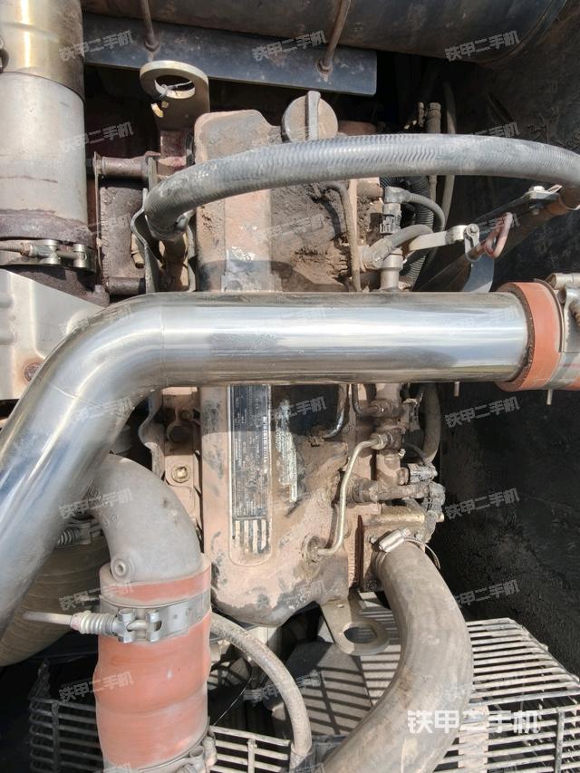 駕駛室頂部俯視（上車部件）