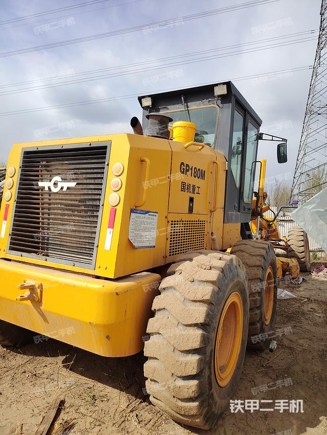 整機(jī)右后45°(設(shè)備外觀及核心部件) 整機(jī)右后45°(設(shè)備外觀及核心部件)