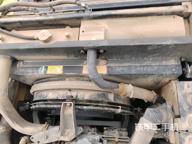 水箱+風(fēng)扇特寫(上車部件) 水箱+風(fēng)扇特寫(上車部件)