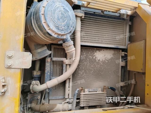 液压泵室（大件舱室）