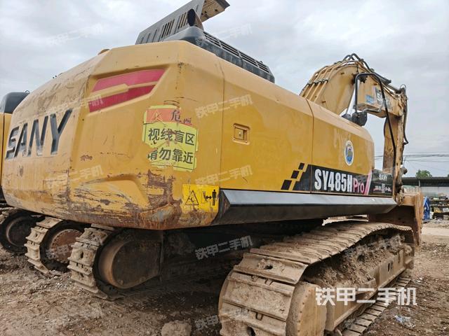 整機(jī)右后45°(整機(jī)外觀) 整機(jī)右后45°(整機(jī)外觀)