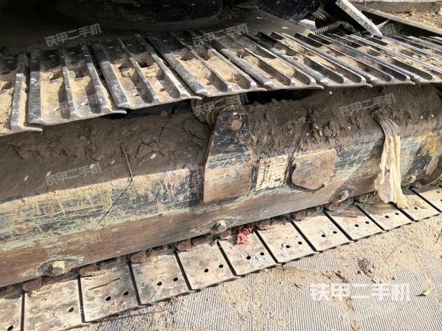 右導(dǎo)向輪（行走機(jī)構(gòu)）