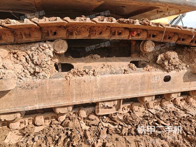 右驅(qū)動(dòng)輪(行走機(jī)構(gòu)) 右驅(qū)動(dòng)輪(行走機(jī)構(gòu))