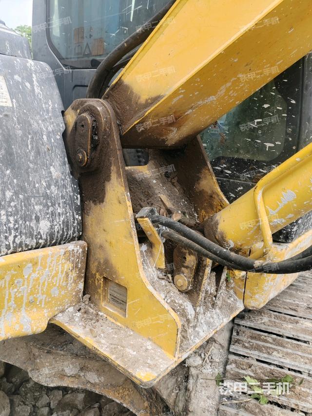 大臂根部?斜(工作和回轉(zhuǎn)裝置) 大臂根部?斜(工作和回轉(zhuǎn)裝置)