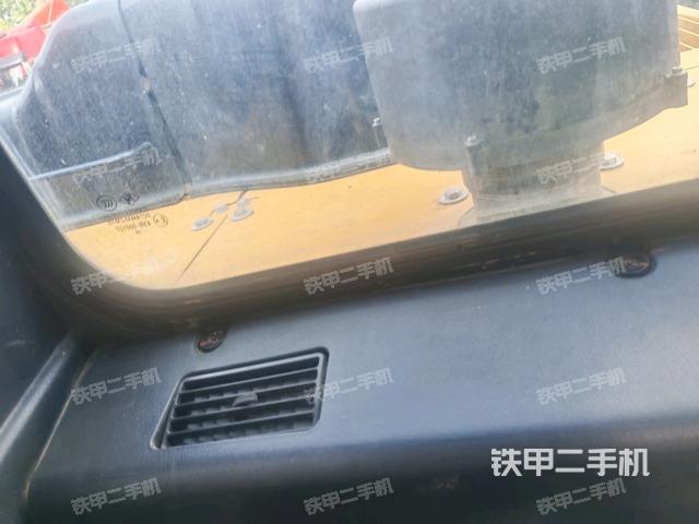 駕駛室左后45度（駕駛室部分）