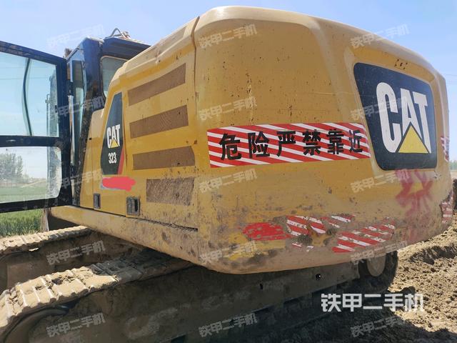 左后45(整機(jī)外觀) 左后45(整機(jī)外觀)