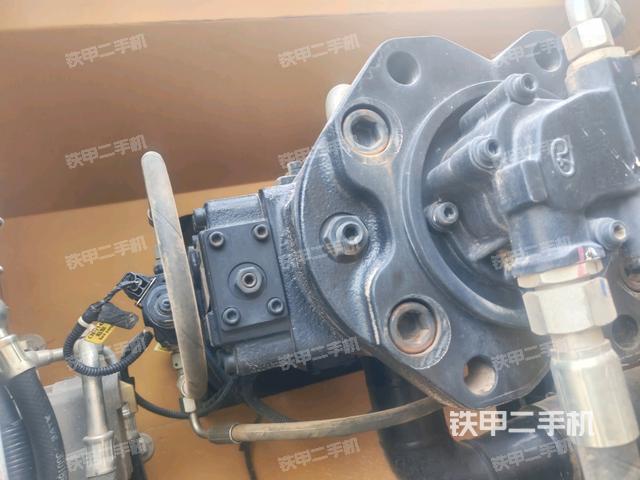 液壓泵室（大件艙室）