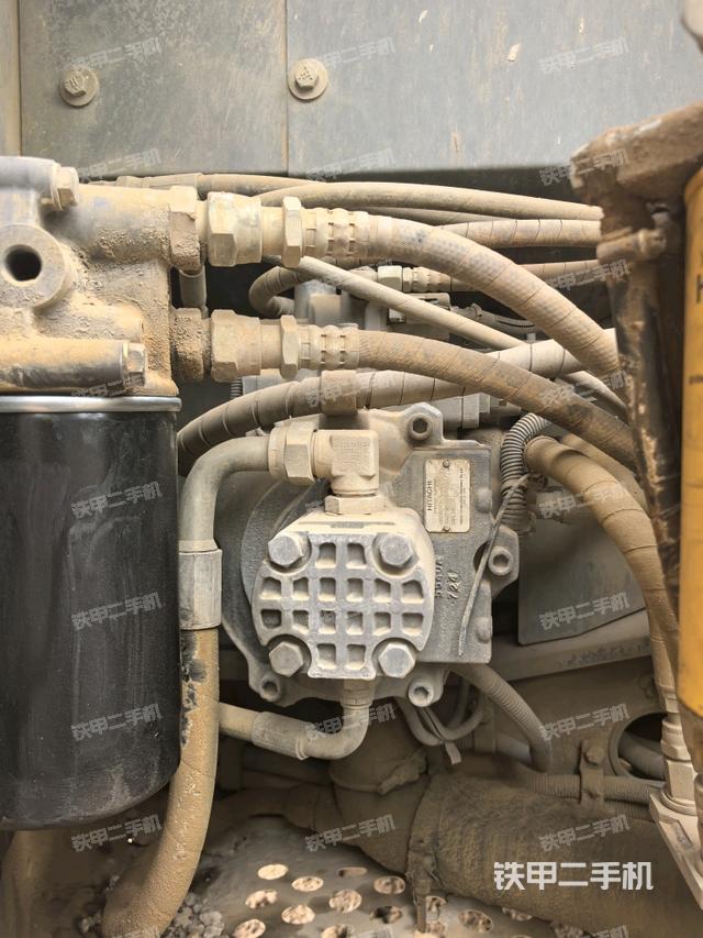 液壓泵室（大件艙室）