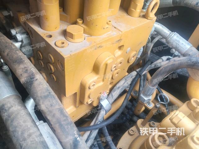 分配閥（上車部件）