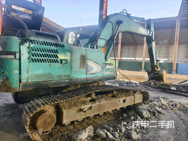 右后45(整機(jī)外觀) 右后45(整機(jī)外觀)