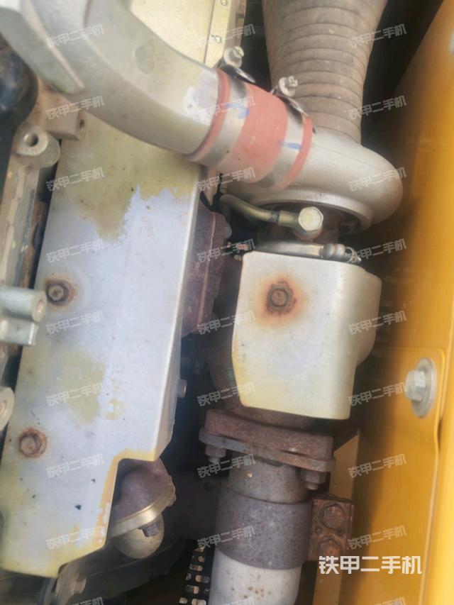 氣門室蓋螺絲特寫（上車部件）