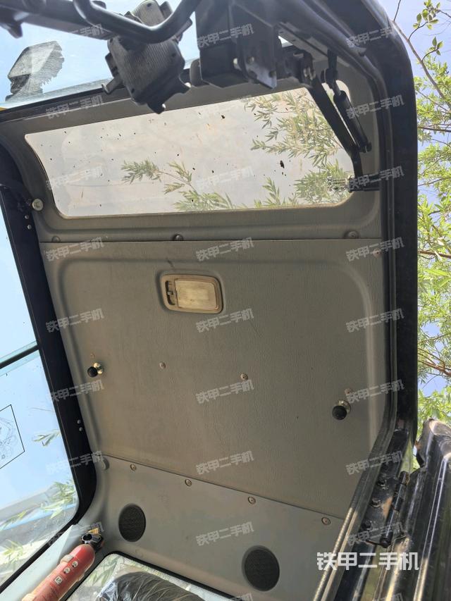 頂棚整體（駕駛室部分）