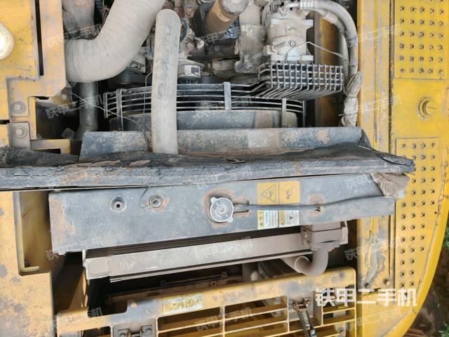 水箱+風(fēng)扇特寫(上車部件) 水箱+風(fēng)扇特寫(上車部件)