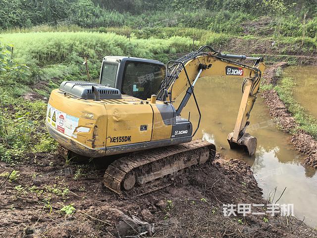 整機(jī)右后45°(整機(jī)外觀) 整機(jī)右后45°(整機(jī)外觀)