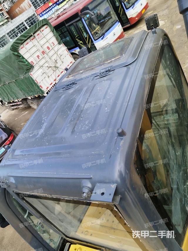 駕駛室頂部俯視(上車部件) 駕駛室頂部俯視(上車部件)