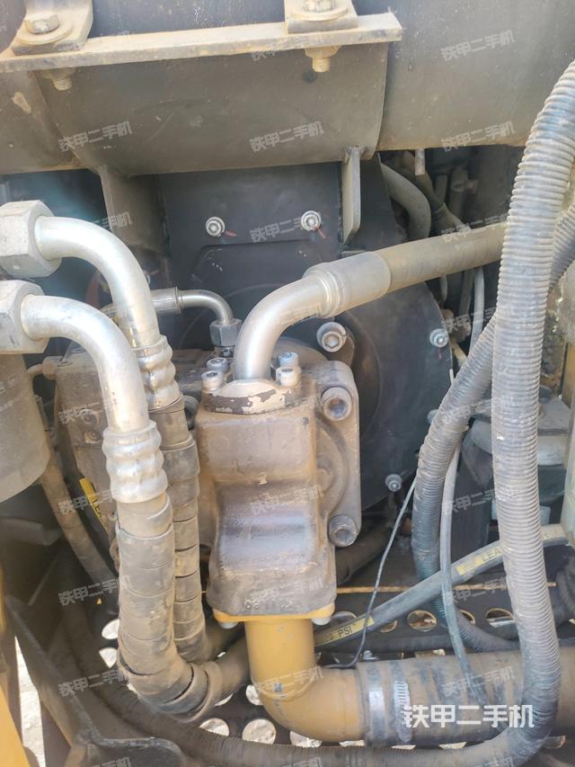 液壓泵室（大件艙室）