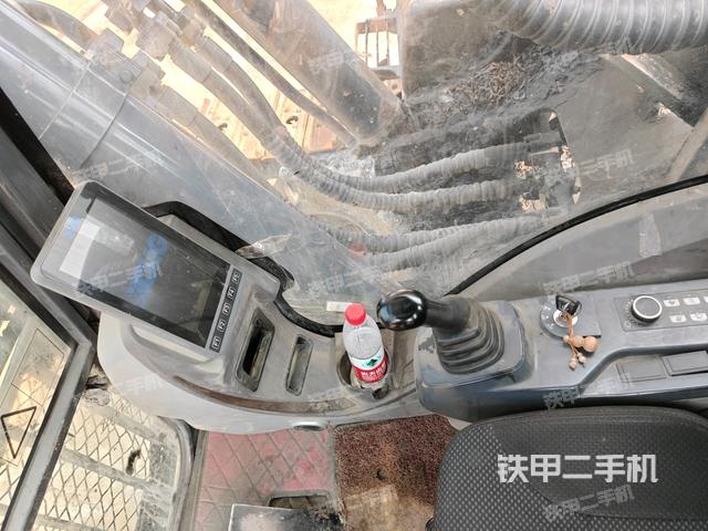 显示屏 （驾驶室部分）