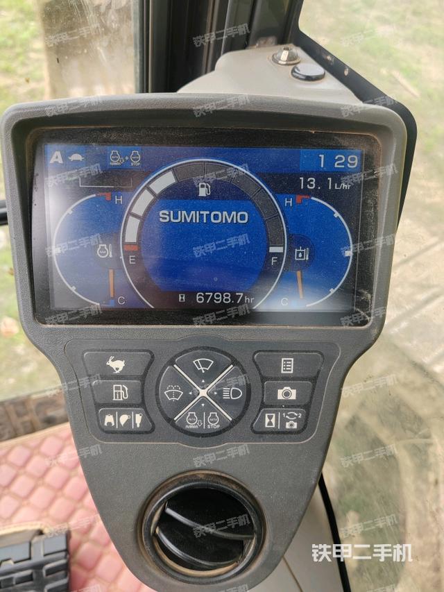 顯示屏?(駕駛室部分) 顯示屏?(駕駛室部分)