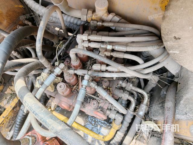 發(fā)動機(jī)室（上車部件）