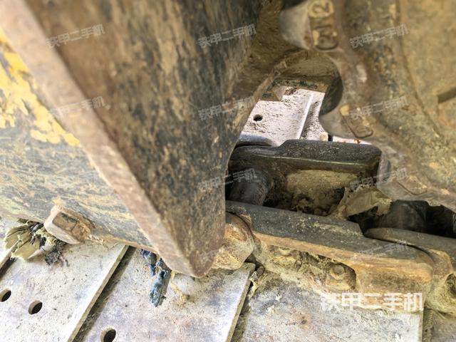 左側(cè)行走馬達(dá)蓋板（行走機(jī)構(gòu)）