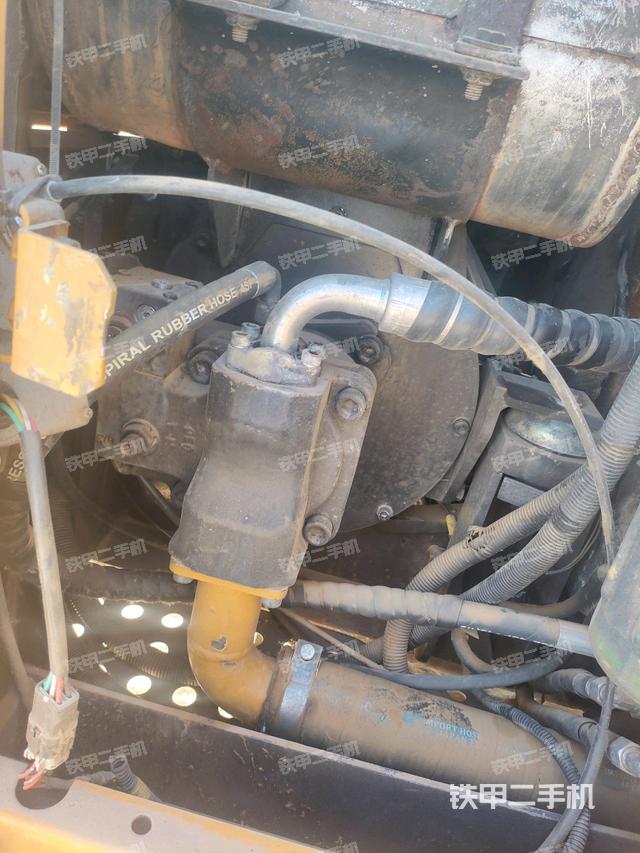 液壓泵室（大件艙室）