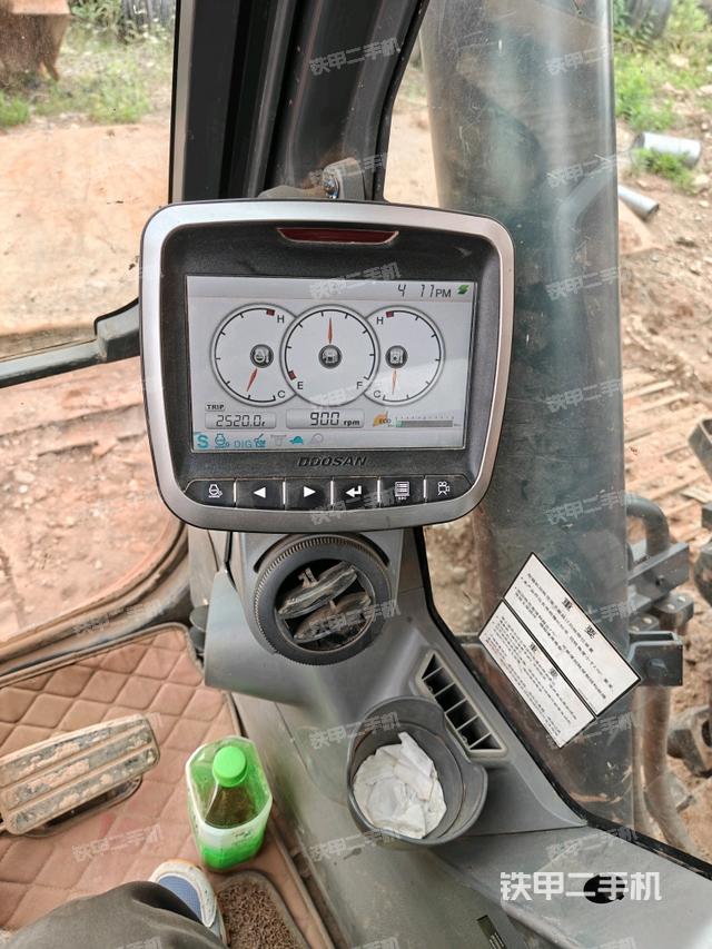 顯示屏?(駕駛室部分) 顯示屏?(駕駛室部分)