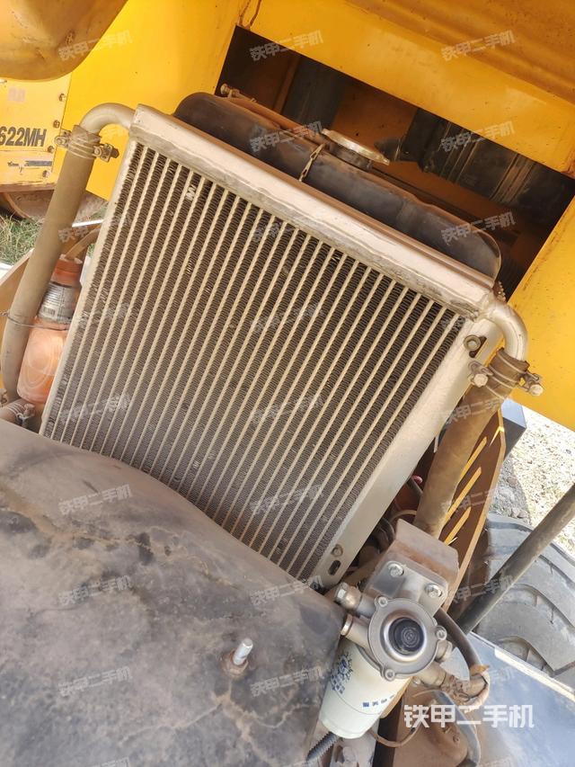 風(fēng)扇及皮帶（壓路機(jī)發(fā)動(dòng)機(jī)艙）