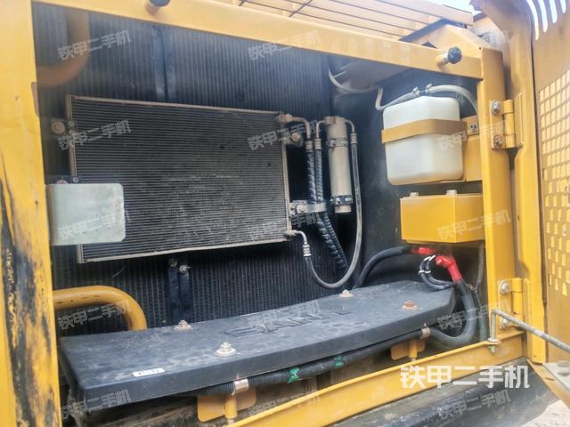 散熱器正面（大件艙室）