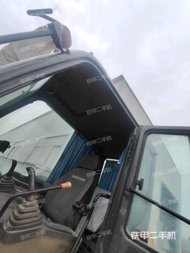 頂棚整體(駕駛室部分) 頂棚整體(駕駛室部分)