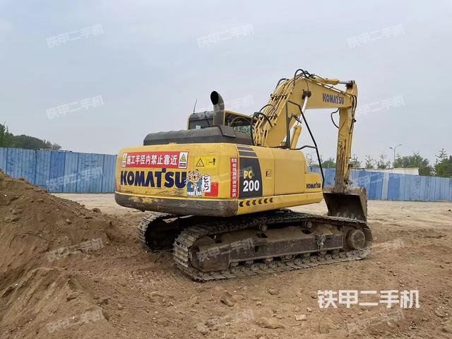 駕駛室頂部（整機(jī)外觀）