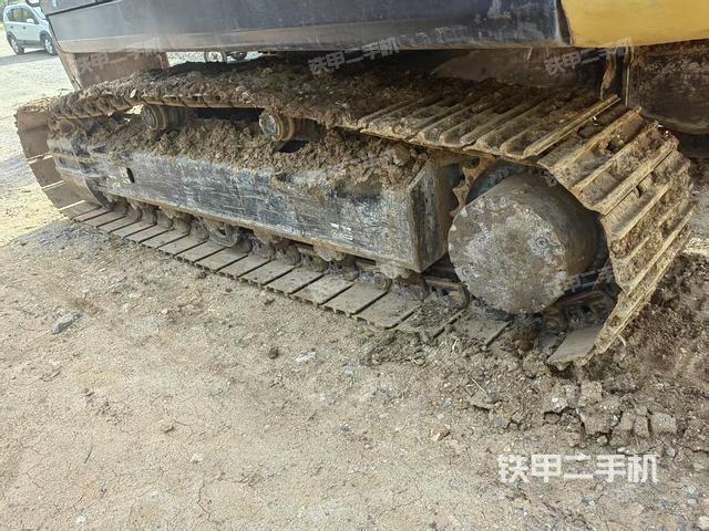 左側(cè)履帶整體?（行走機(jī)構(gòu)）