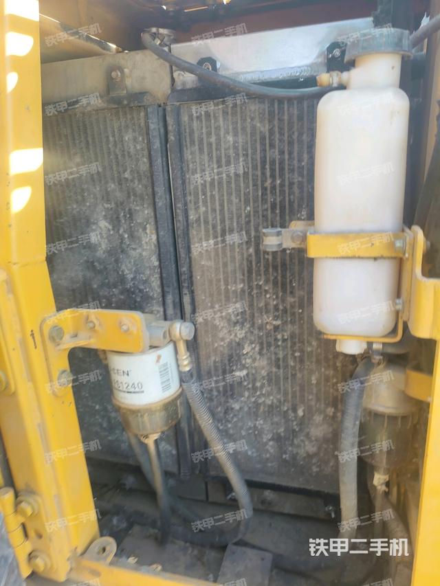散熱器室(大件艙室) 散熱器室(大件艙室)