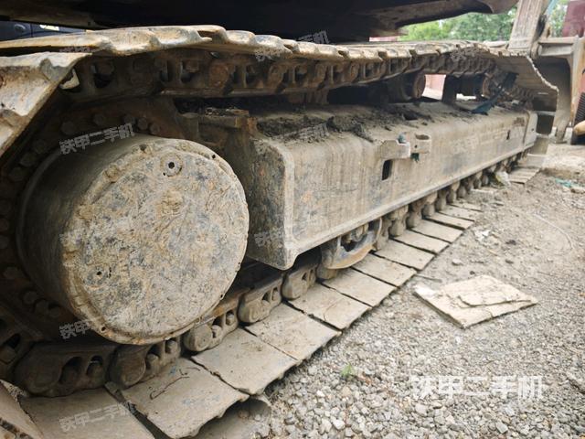 單側(cè)履帶整體（整機外觀）