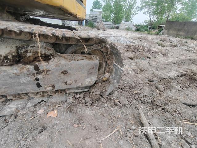 左驅(qū)動(dòng)輪(行走機(jī)構(gòu)) 左驅(qū)動(dòng)輪(行走機(jī)構(gòu))