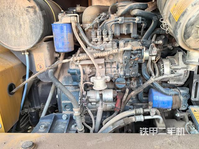 发动机整体俯视（整机外观）