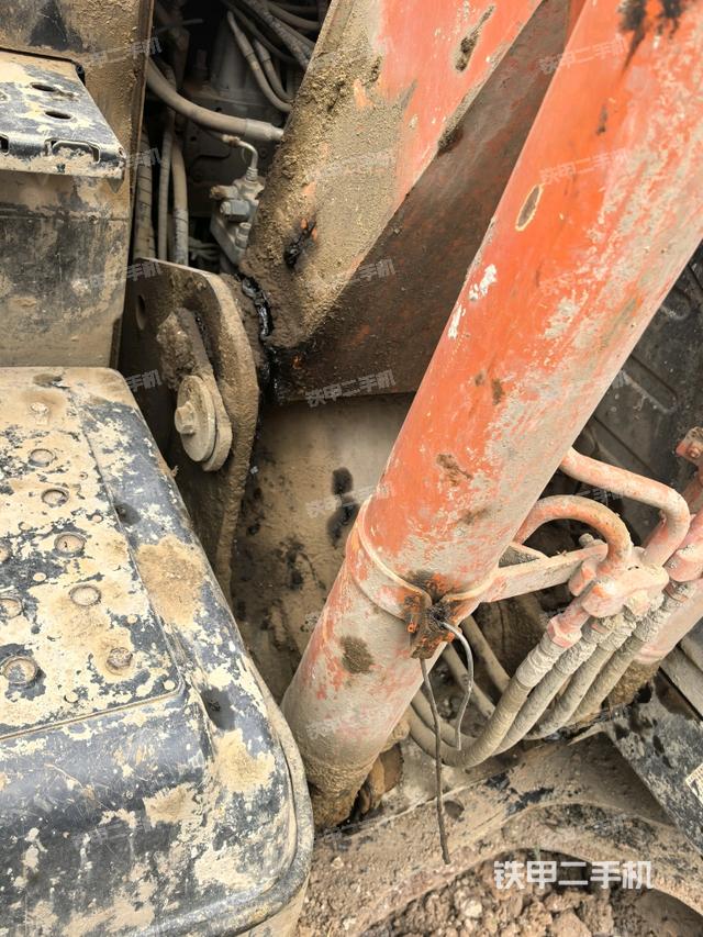 大臂根部?斜視（工作和回轉(zhuǎn)裝置）