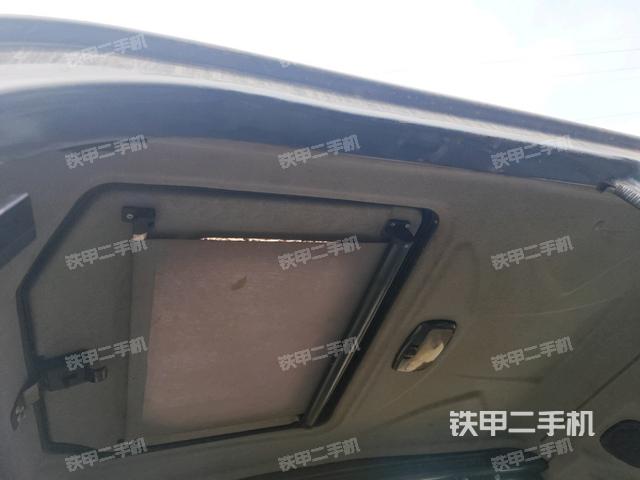 頂棚整體（駕駛室部分）