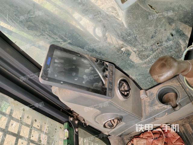 显示屏 （驾驶室部分）