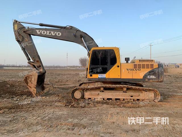 沃爾沃EC240CL清道夫挖掘機