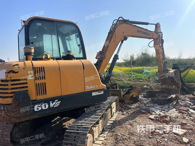 整機右后45°(整機外觀) 整機右后45°(整機外觀)