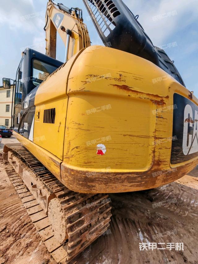 整機右后45°（整機外觀）