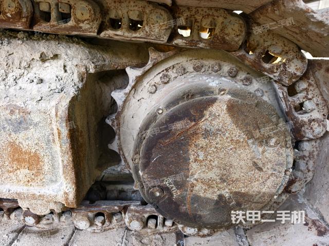 右驅(qū)動(dòng)輪(行走機(jī)構(gòu)) 右驅(qū)動(dòng)輪(行走機(jī)構(gòu))