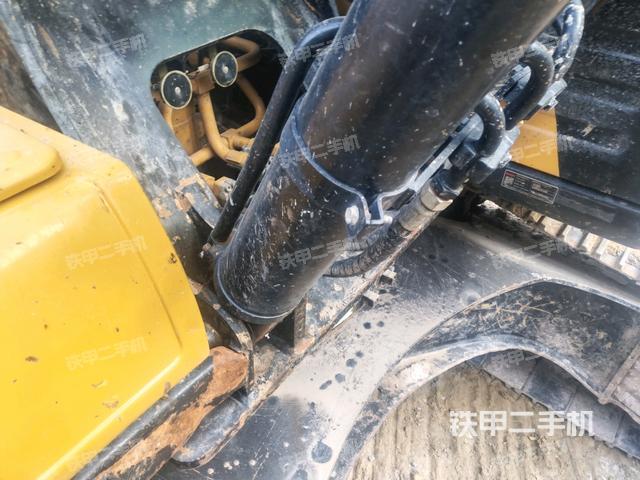 小臂整體右前（工作和回轉(zhuǎn)裝置）