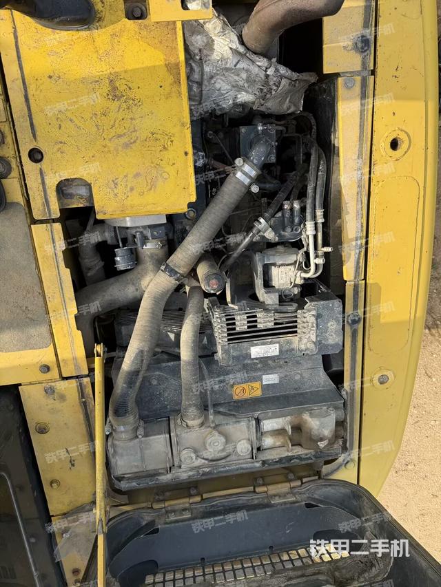 發(fā)動(dòng)機(jī)整體俯視（整機(jī)外觀）